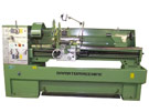 Tornio professionale per lavorare i metalli modello CQ6241-1500