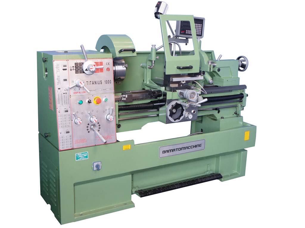 Metalworking lathe with 2 axis digital readout, distance between the center 1000 mm