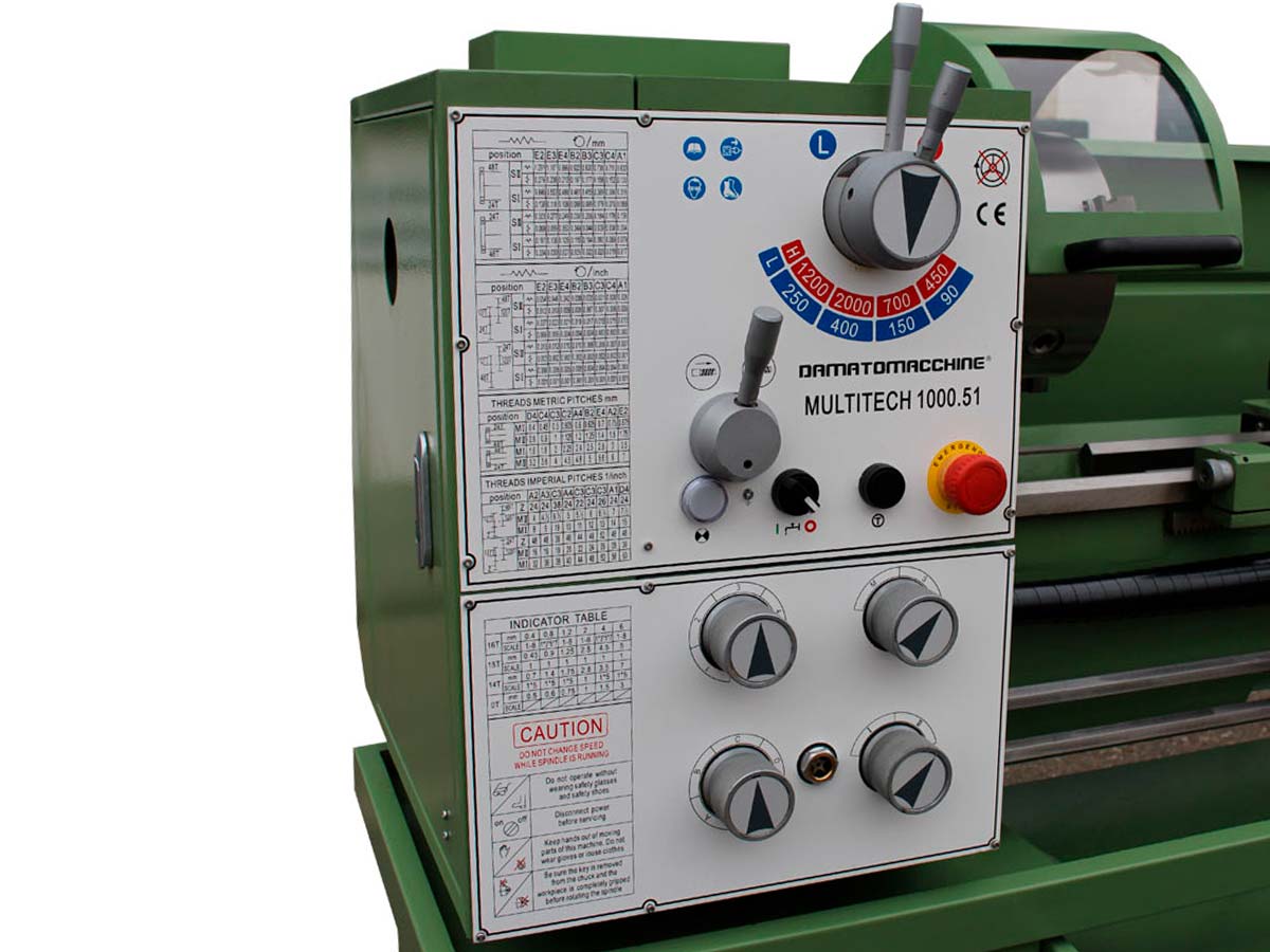 Professional Bench lathe with distance between the centers of 1000 mm