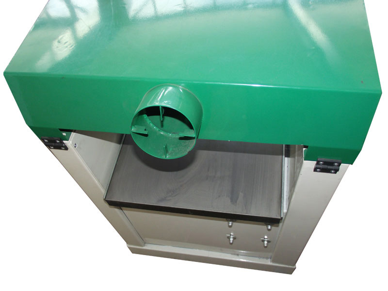 Thickness planer for wood with 410 mm long shaft and 3 planer knives
