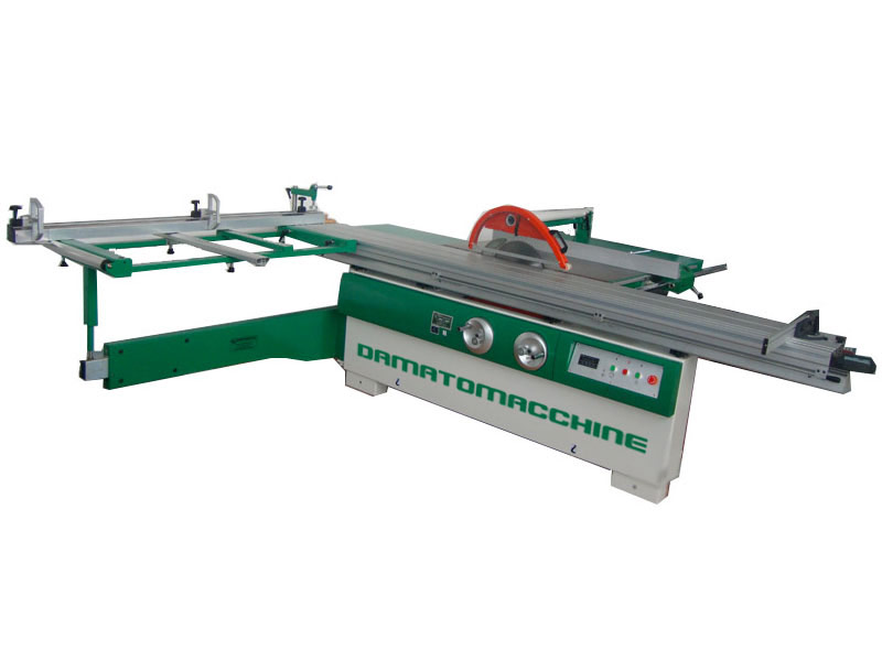 Professional table saw with circular blade Ø 355 mm, engraver with variable speed and 
sliding table on a beam close to the blade 
length 3200 mm